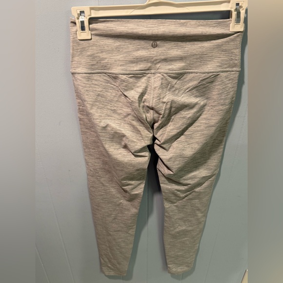 Lululemon align size 10 - Picture 4 of 4